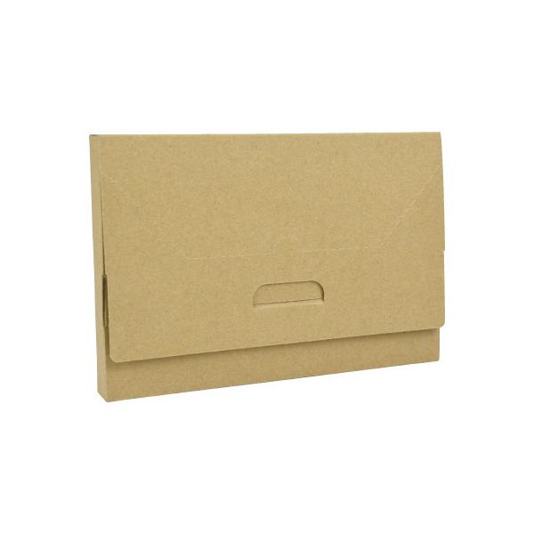 ★商品合計金額3000円(税込)以上送料無料★フリマアプリ等の配送用に便利なＡ５サイズの段ボールです。●外寸法／２２３×１５８×２３．５（ｍｍ）●内寸法／２２１×１５６×２１．５（ｍｍ）●紙厚／１ｍｍ●種別／Ａ５サイズ●底面サイズ／Ａ５●３...