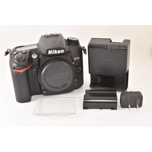 ★極上品★ Nikon ニコン D7000 ボディ デジタル一眼レフカメラ 2510057