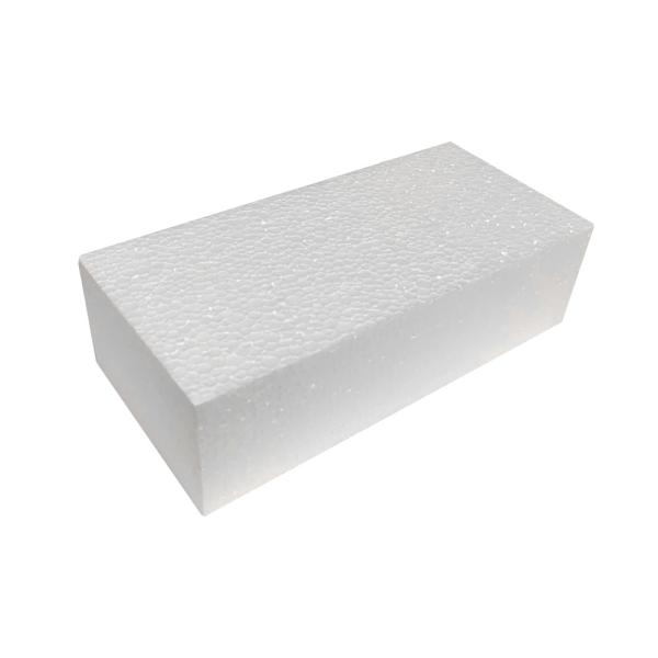 真っ白の発泡スチロールです。目の粗い素材の集合体のため、通常のカッターでのカットはポロポロと崩れる場合があります。本物の煉瓦と同等のサイズです。造形の土台としても幅広く利用されています。サイズ：60ｘ210ｘ100mm大量注文の場合、送料見...