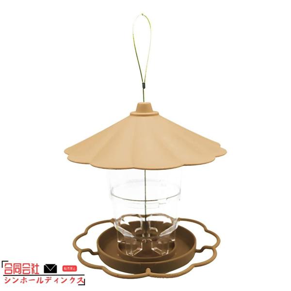 【商品仕様】材質:PP+PS。製品サイズ: 20*20*12.5。商品容量：820ml。製品重量：204.3g【高品質】高品質の素材で作られた庭の鳥の餌箱は頑丈で安定しています。 頑丈な構造と高級仕上げ、耐候性、防錆性があり、長年使用しても...