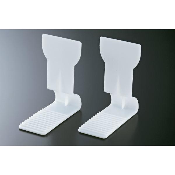 サイズ:W65mm×D101mm×H118mmカラー:白材質:スチロール樹脂商品を立たせて美しく見せる陳列ができます。商品は左側の画像です。スチール棚には、裏面マグネットシート付ガラス棚には、裏面粘着シートタイプがおすすめです。