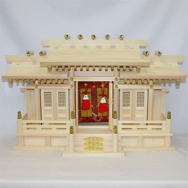 国産東濃檜製神棚 屋根違い三社神棚 開運(かいうん) 日本製神棚 国産東濃檜製神棚 屋根違い三社神棚 開運(かいうん) 日本製神棚