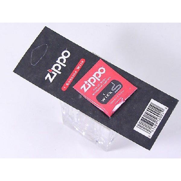 本数はタイトル参照ジッポーにはこの純正の専用芯をお使いください。ライターを使用し続けると芯が燃えて細くなったり、銅線だけになったりします。インサイド・ユニット内部から芯を引き出し、その部分をハサミでカットしてください。新品時の芯の長さは約1...