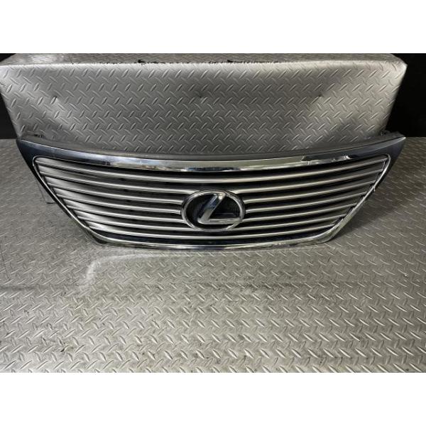 レクサスLS USF40 USF4純正 ラジエータグリル 53100-50190 レクサス（LEXUS） LS USF40 ラジエータ グリル 53112-50120 : 株式