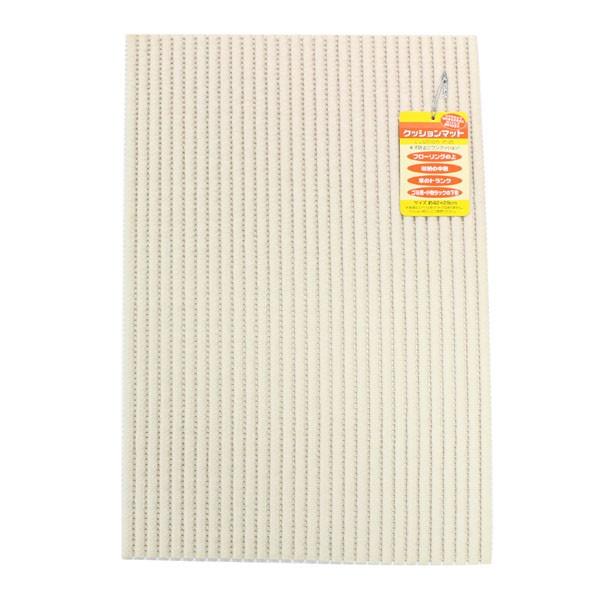 ○クッション性のあるマットです。ハサミなどでお好きな大きさにカットして使用できます。フローリングなどのキズ防止に。ゴミ箱・小物ラックなどの下敷きに。□サイズ（約）・縦４２×横２９ｃｍ□耐熱耐冷温度・約７０〜−２０度□材質・塩化ビニル樹脂□品...