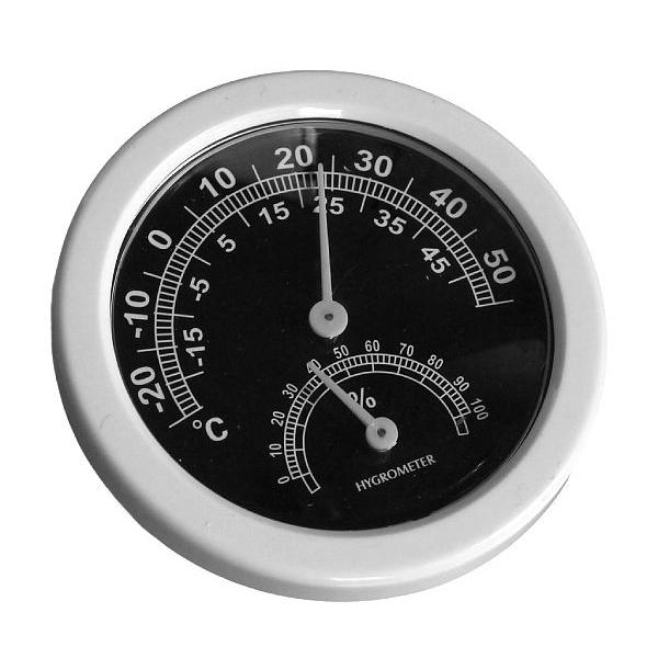 温度・湿度計です。温度と湿度が同時に計測できます。フック穴が開いており壁に掛けられます。健康で快適な生活の目安にお使いください。※目安計の為、実際の温度・湿度と多少の誤差が生じる場合がございます※色の指定はできません●サイズ(約)・直径75...