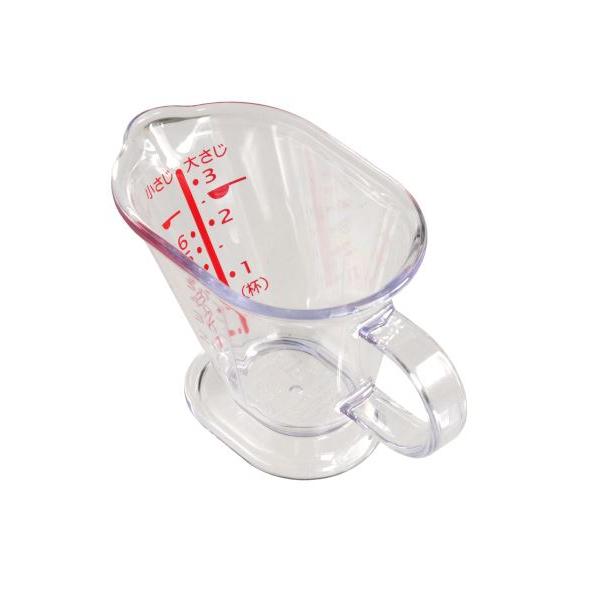 計量カップです。上からでも横からでも量れる計量カップです。ミニサイズで少量の計量に便利です。※直火・電子レンジ・煮沸消毒・製氷・食器洗浄・乾燥機 非対応●サイズ(約)・51×96×高さ59mm●容量・70ml●耐熱80度/耐冷-30度●原料...