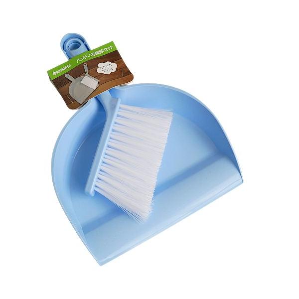 お掃除セットです。ちりとりとブラシのセットです。ブラシはちりとりにセットできて掛けて収納できます。サッと手軽に掃除ができて便利です。※色の指定はできません●サイズ(約)・250×185×33mm●材質・ポリプロピレン●用途・掃除 塵取り ブ...