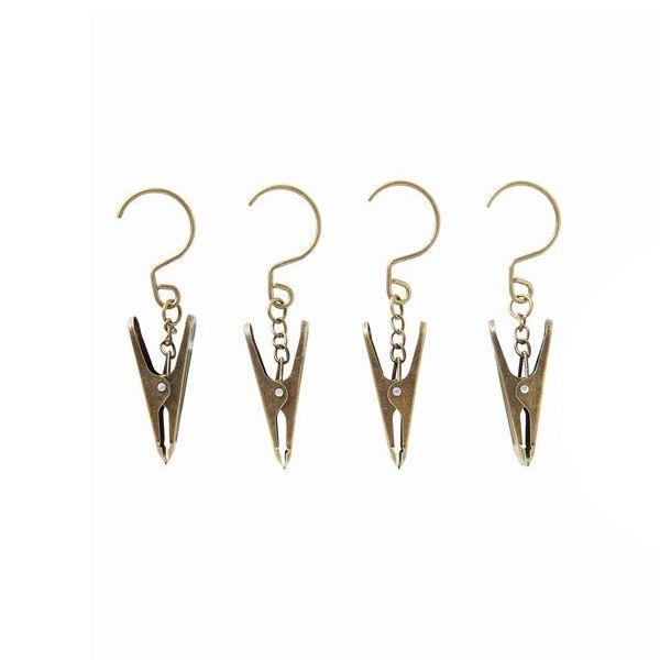 カーテンクリップ、4個入りです。アンティーク調の鉄製の簡易型カーテンクリップです。目隠しカーテン等軽いカーテン専用です。フック付きでポールなどに引っ掛けられます。小窓にカフェカーテンやレースのれんを手軽に取り付けられます。3段ボックスに目隠...