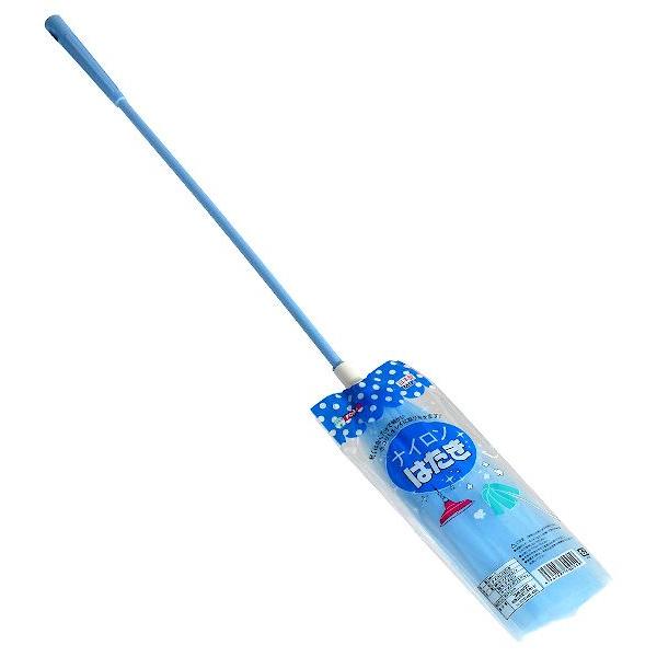 ナイロンはたきです。軽くはたくだけで細かいホコリもきれいに取り除きます。ロングハンドルで高いところにも届きます。※色の指定はできません●サイズ(約)・700mm●材質・柄:ポリプロピレン 穂先:ナイロン キャップ:ポリエチレン●用途・叩き ...