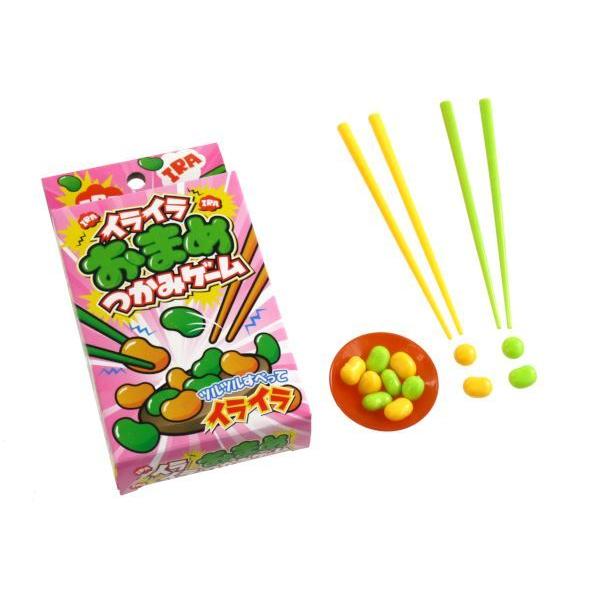 〇豆を掴むゲームです。お箸で豆をはさんで皿に移すゲームです。【　セット内容　】・御箸２膳・皿１枚・豆１２個対戦したり、タイムをはかって一人でも楽しめます。●１個のサイズ（約）・箸：全長１４ｃｍ　皿：直径５．５ｃｍ　豆：１．５ｃｍ●対象年齢・...