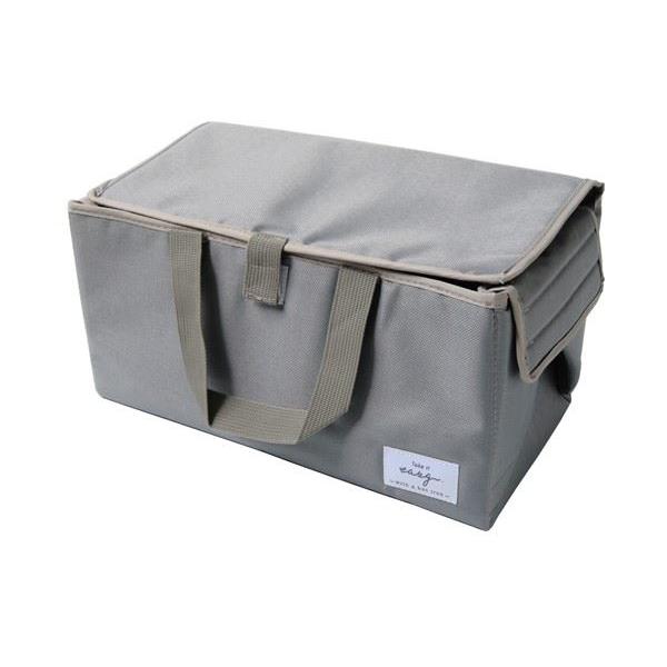 アイロンマットです。アイロン掛けと収納の両方ができるアイロンマットです。収納時はバッグ型になりアイロンがまるごと収納できます。両サイドのツマミを上げると、バッグからアイロンマットに早変わりします。持ち手付きで移動もラクラクです。※パッケージ...