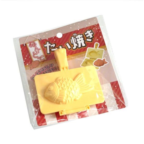 ねんど型です。ねんどを入れてたい焼きの形が作れます。たくさん作ってお店屋さんごっこで遊びましょう。●サイズ(約)・183×85×11mm●対象年齢・6歳以上●材質・ABS樹脂●用途・粘土 型 オモチャ●キーワード・ねんど かた おもちゃ 1...