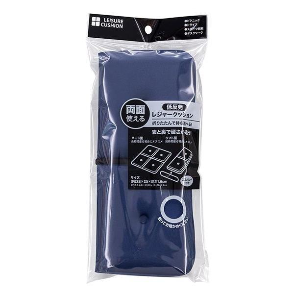 レジャークッションです。表と裏で硬さが違う低反発のクッションで両面使えます。折りたたんで持ち運べます。収納に便利なゴムバンド付きです。スポーツ観戦やアウトドアにオススメです。※縫製品の為サイズの異なりや糸のほつれ等有り●サイズ(約)・280...