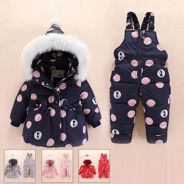 ■ 品名：ベビーダウンコート■ 素材：ポリエステル ■ 充填物：ダウン■ カラー：全4色■ サイズ：80-100■ セット内容：2点セット■ 季節：秋/冬検索ワード：ベビー ロンパース 子どもダウンコート カバーオール ジャンプスーツ フー...