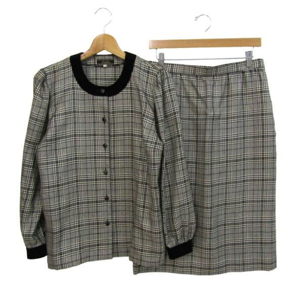 Leilian（レリアン） セットアップ 上下セット ノーカラーシャツ 