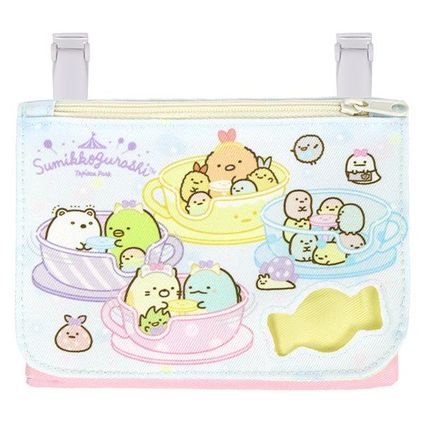 ポケットのない服でも小物を持ち運べる便利なポーチ！キャンディ形のかわいいクリア窓がポイント！クリップ付きで、ポケットのない服のウエストなどに取り付けて使用します。バッグに取り付けてバッグインバッグとしても使用可能！今や入園入学の必須アイテム...