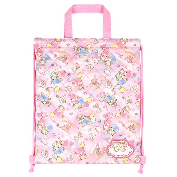 キャラクターの全面プリントに、ふわふわの中綿が入ったキルトナップサック。ランドセルの上からでも背負えるサイズです。内側の短い持ち手は、机の横にかけても床に引きずることなくとっても便利！ワッペンは、内側にお名前を記入できて安心です。サイズ：約...