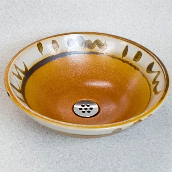 yHI-049zMyĐʃ{EIgCȂǂɃIXX̎􂢔