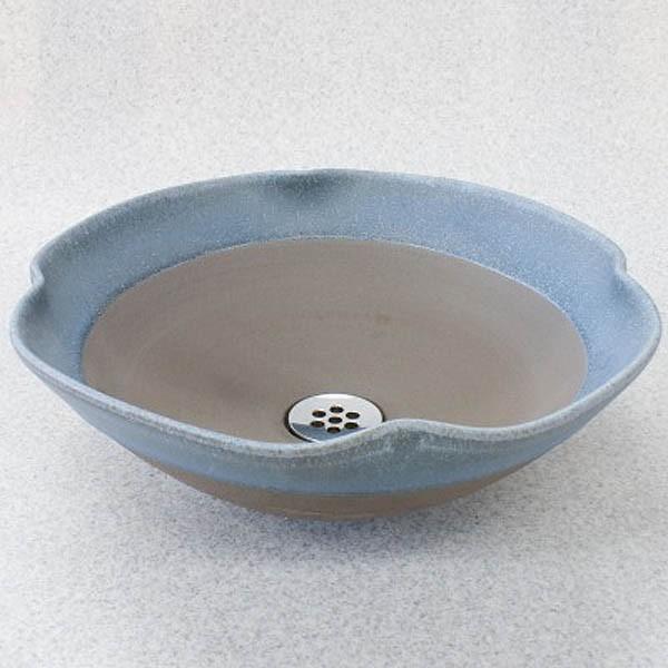 yHI-532zMyĐʃ{EIgCȂǂɃIXX̎􂢔