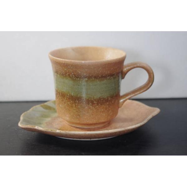 CF034@ԈɉR[q[@qM@AEgbgi