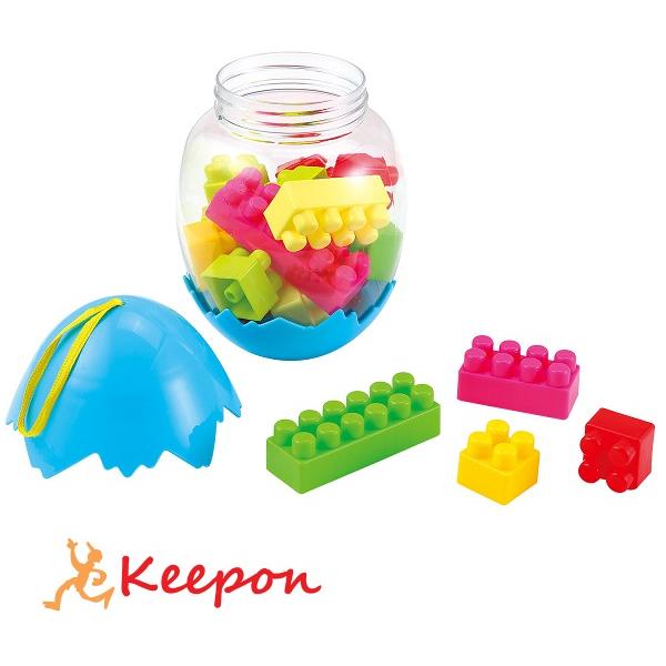 お片付けも楽しい、たまご型のカプセルに入ったブロック！商品サイズ/φ87×130mm材質/PP、PET