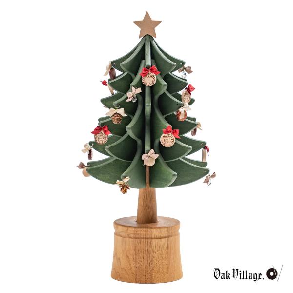 こちらの商品は、オークヴィレッジ【オルゴールツリー・スタンダード】です。※ナチュラルは完売いたしました。■サイズ：直径23 × 高さ47.3cm■材種：（星）国産トチ・（葉）国産シナ・（幹）国産ナラ・（鉢）国産クルミ■仕上げ：植物性オイル ...