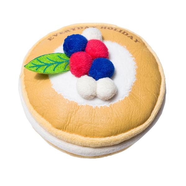 Everyday Holiday パンケーキ 犬のおもちゃ ぬいぐるみ の最安値と通販店 購入可 サープラ