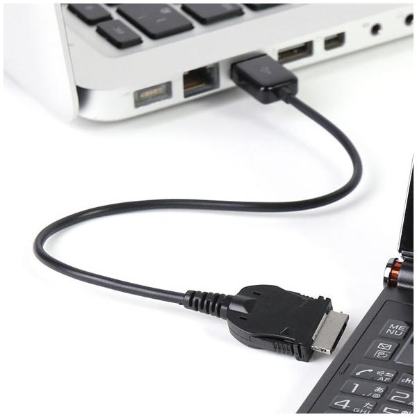 ●docomo-FOMA、SoftBank-3G専用の通信・充電ケーブルです。●パソコンにつないで、携帯電話の充電と携帯電話内のデータをパソコンに保存することができます。●電話帳や写真など携帯電話内のデータのバックアップに！●スマートフォン...