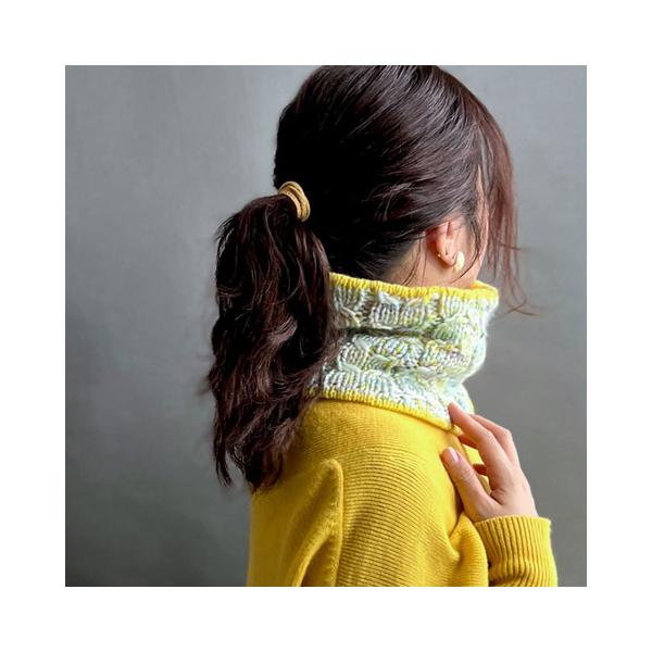 【手編みキット】2種類の糸で編むスヌードのキット。材料と編み図のセットです。デザイン：星野真美◆キット内容◆・ロトン(ウール100％)・・1玉・アメリー(ウール70％、アクリル30％)・・1玉・編み図◆用意するもの◆・40cm輪針　6号、1...