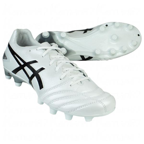 アシックス、大人/メンズ用サッカースパイク。GEL STORYと履き心地が進化した「DS LIGHT PRO」。クッション性と軽量性を両立したfuzeGELを踵に配置することで、走行時に適切な衝撃緩衝性を発揮。より足の形に沿った、フィット感...
