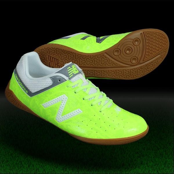 New Balance（ニューバランス） AUDAZO STRIKE ID ライム×ホワイト