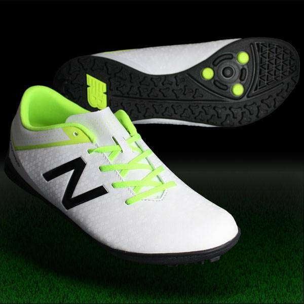 New Balance（ニューバランス） VISARO CONTROL TF ホワイト