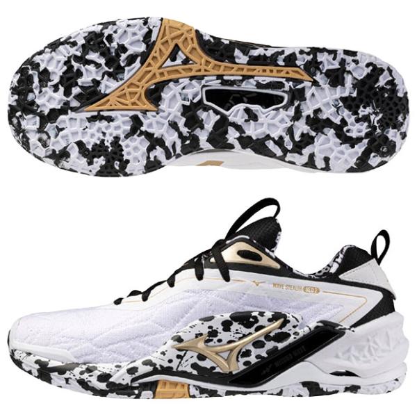 ミズノ、大人/メンズ用ハンドボールシューズ「WAVE STEALTH NEO 2」。柔らかく反発性が高い素材「MIZUNO ENERZY」を採用した、ステルスシリーズのトップモデル。アッパー：合成繊維、人工皮革ソール：合成底対応グラウンド：...