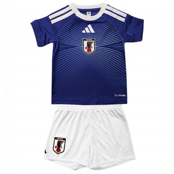 アディダス サッカー日本代表、2026年シーズンモデル、ホーム用レプリカベビーキット。選手着用ユニフォームのレプリカモデル(応援・観戦に最適なサポーター向けユニホーム)。「HORIZON(ホライゾン)」をテーマに、水平線の情景からインスパイ...