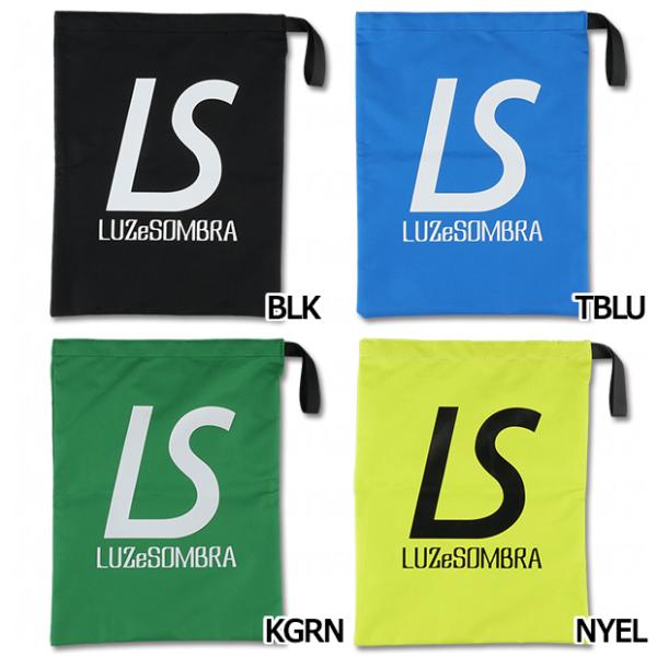 ポルトガル語で「光と影」を意味するルースイソンブラ、シューズバッグ。様々なシーンに対応した「STANDARD」シリーズ。従来モデルよりタフな素材を採用。品質：ポリエステル100％サイズ：F(約30×38cm、1.1L)モデル：2024年春夏