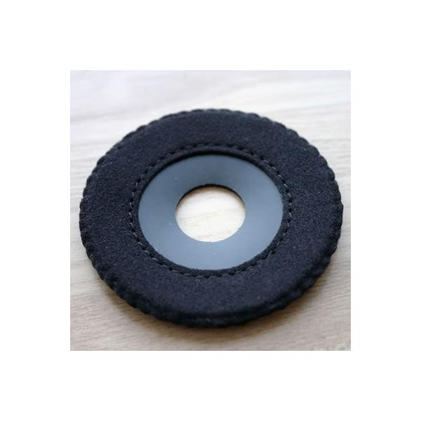 【本体サイズ　直径：約6.5cm　厚み：約4mm】つば止めが「入れにくい」「ずれやすい」「ゴムが厚すぎて扱いにくい」など、従来の鍔止めに対するご不満はありませんか？こちらの鍔止めは、「入れやすい」「ずれにくい」「取り外ししやすい」と三拍子揃...