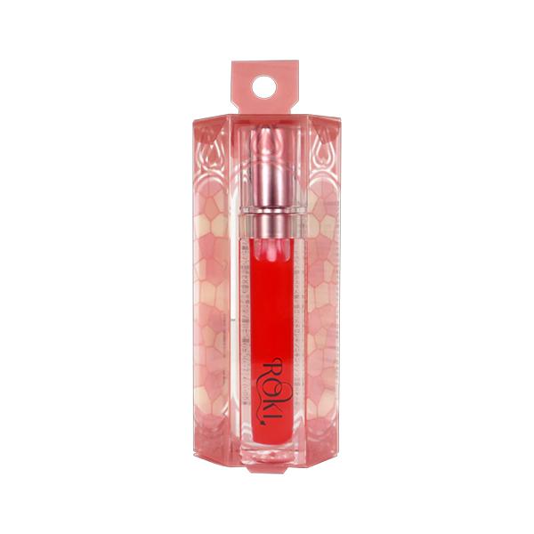 「ROKI ロキ　#03　スードゥラブ　6g」は、厳選された成分と7種の植物エキス配合でくちびるをケアしながら色づくリッププランパーです。塗るだけで瞬時に唇のボリュームアップを実現し、ふっくらとした潤いのある口元に演出します。03：甘い恋の...