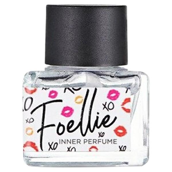 ●敏感なデリケートゾーンにも使用できる香水です。●アンダーウェアやナプキンに1滴使用するだけで、内側から香りがほんのり拡がります。●生理中の憂鬱な日を好きな香りでハッピーに。デート前、気分を上げたい時に。もちろん香水としての使用も可能です。...