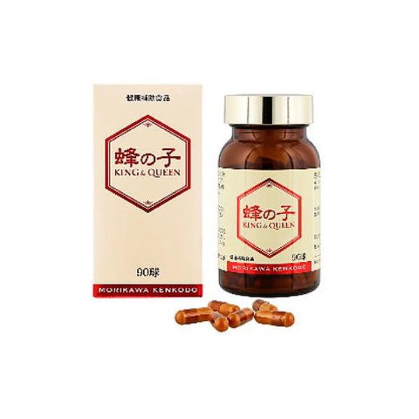 【商品説明】蜂の子には、アミノ酸、ビタミンB群、ミネラルなど栄養素が豊富に含まれています。体内のアミノ酸がピークに達する栄養価の高い生後21日目の雄蜂の子を採取し、更にローヤルゼリーを食べて育った女王蜂の子を加えることにより、一層の栄養強化...