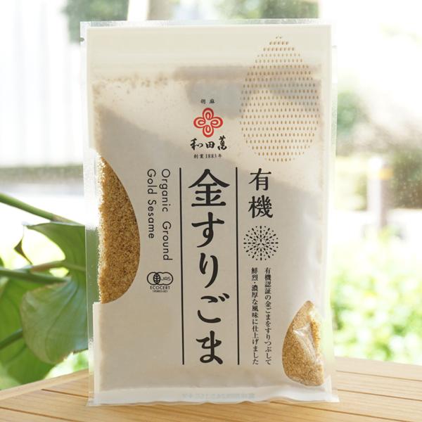 和田萬は、1883年、初代・和田萬次郎によって、乾物商の集積地の大阪・天満で創業しました。「丹精」「手作り」を信条に、味に厳しい大阪の人たちに鍛えられながら、おいしい胡麻づくりに専心して、お客様にお届けできるよう、努めています。【原料名】有...