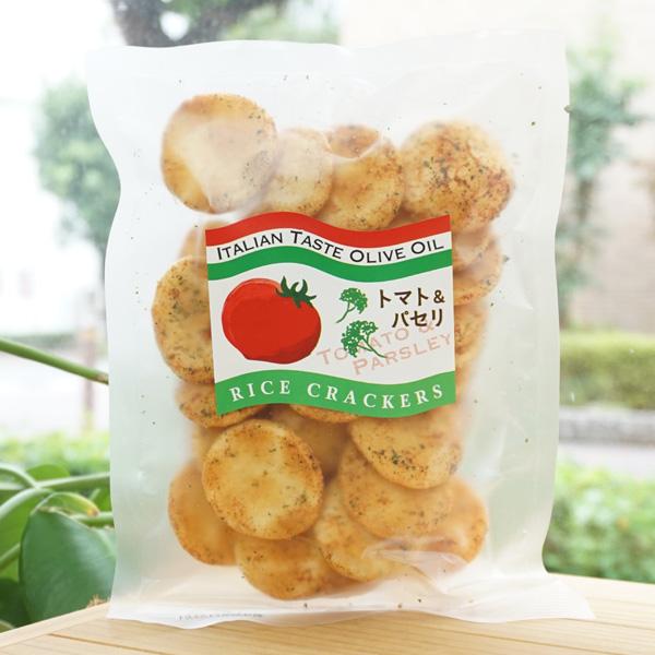 ■独自の製法で練り上げた生地を直火でサクッと焼き上げた後、オリーブオイルを絡めトマトパウダー・焼き塩・チリパウダーでイタリアンテイストに仕上げました。おやつやアルコール類のおつまみにも合う美味しさです。【原料名】うるち米（国産）、オリーブオ...