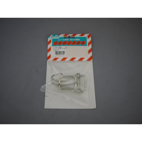 ○特長○チューブロープ専用の先端加工ができます。○用途○チューブロープの先端金具として。平ゴム用○仕様○線送りフック１コ、線送り１コ適用ゴムの幅：３０ｍｍ○材質○　スチール○質量○　○分類○　作業用品／梱包用品／ゴムバンド