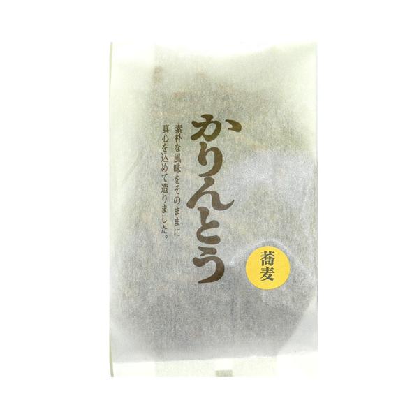 蕎麦の風味と細長くてサクッとした食感に、甘すぎない味付けが好評です。135g【商品番号】00-57【内容量】135ｇ【原材料】小麦粉、糖類（砂糖/水飴）、そば粉、植物油脂（米油）、イースト、食塩【賞味期限】製造より4ヶ月※賞味期限は在庫・流...