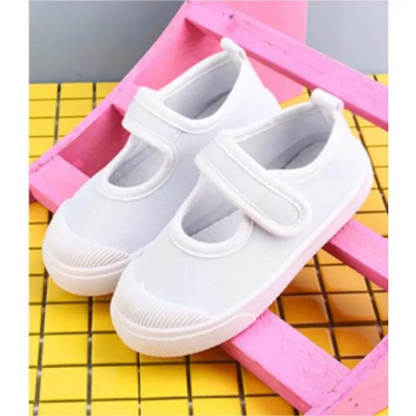 △通気性素材：メッシュ素材を使用しているため、通気性と柔らかさはとてもあります。体育のときも走りやすく、通気性もよく蒸れにくいです。△履きやすい：子供自身も、履きやすい。足が楽。改良された マジックテープで足もしっかり固定でき、なおかつ柔ら...