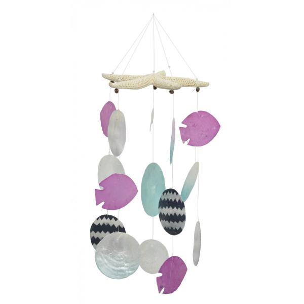 フィリピンのカピス貝とヒトデを使用した南国ムードたっぷりのモビール。アジアンテイストで、お部屋のインテリアに素敵です。ハンドメイドで天然の素材を使用しておりますので、仕上がりに個体差がありますことをご了承下さい。