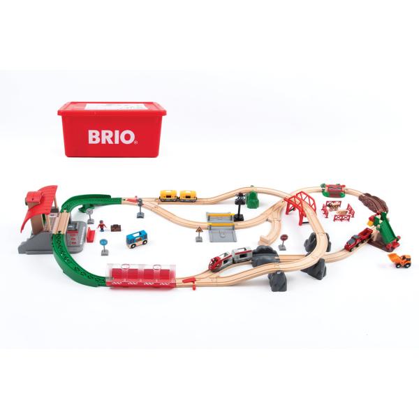 BRIO 木製レール 知育玩具 2025年クリスマス限定レールセット80000-144 [全69ピース] 対象年齢3歳~ 専用ケース付き 誕生日