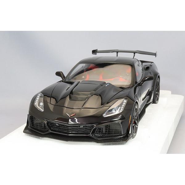 オートアート コンポジット 1/18 シボレー コルベット (C7) ZR1