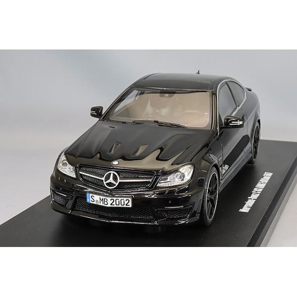 GTスピリット 1/18 メルセデスベンツ C63 AMG エディション 507