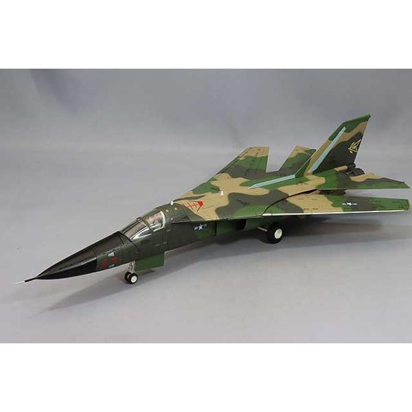 ホビーマスター 1/72 F-111A アードバーク 